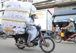 cho hang cong kenh.jpg