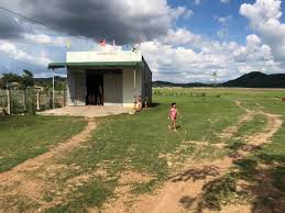 khuen hoc cho tre vung xa.jpg