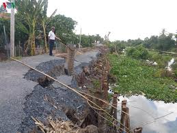 sat lo het ca duong di.jpg